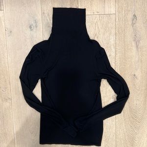 Enza Costa knit long sleeve turtleneck